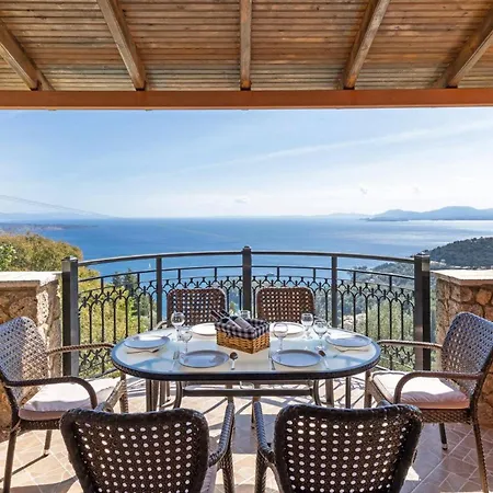 Villa Astarti By *