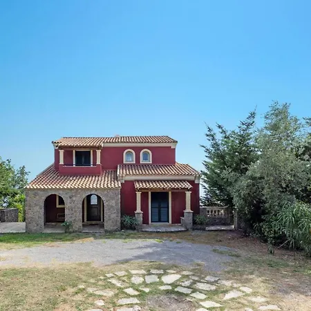 Villa Astarti By *